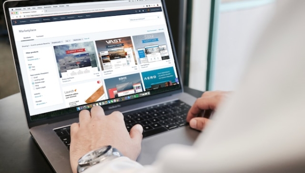 Webflow vs. WordPress: A Comprehensive Comparison