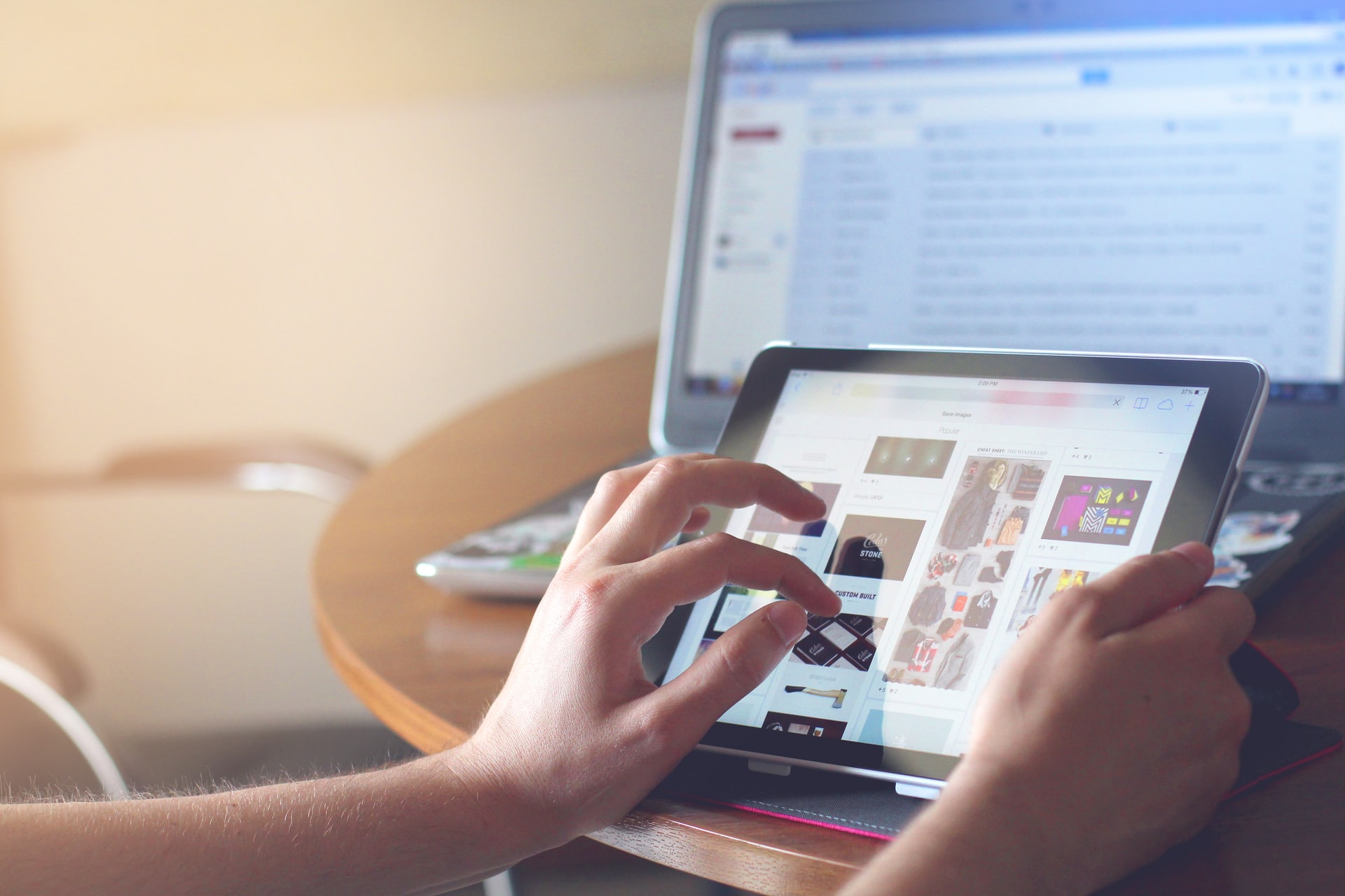 what's a landing page and a homepage?